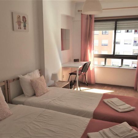 Apartamento Familiar Lisboa Taguspark São Marcos Exterior photo