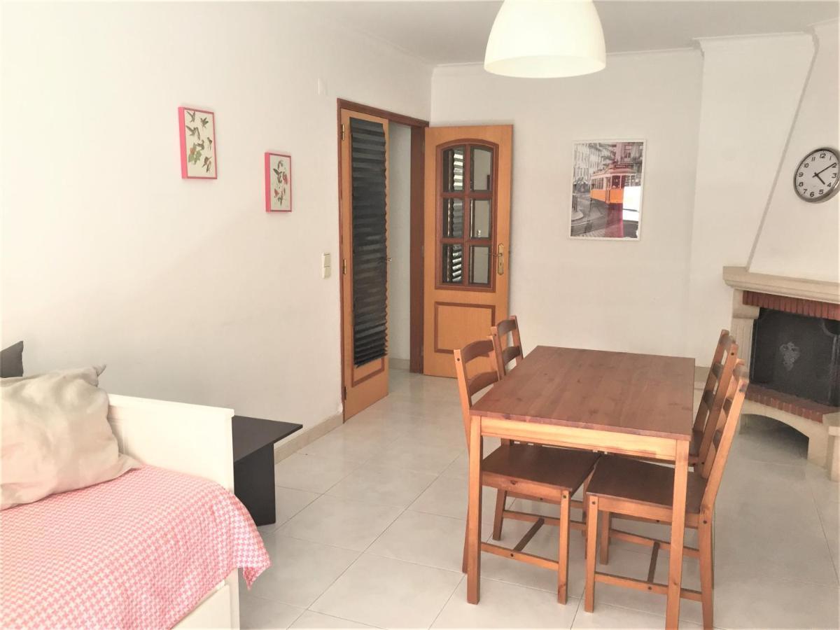 Apartamento Familiar Lisboa Taguspark São Marcos Exterior photo